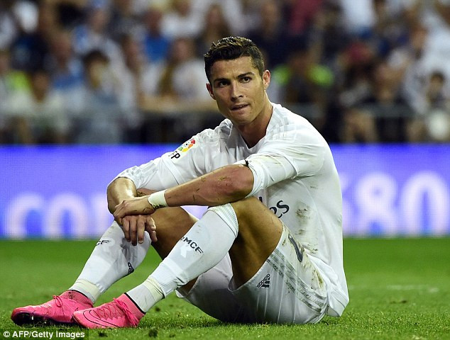 Kết quả bóng đá châu Âu: Các "ông lớn" liên tiếp gây thất vọng ảnh 1