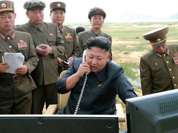 Nhật, Trung nhất trí phối hợp thực thi lệnh trừng phạt Triều Tiên ảnh 1