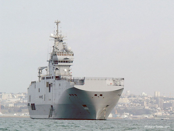 Chính quyền Mỹ phản đối Pháp bán tàu chiến Mistral cho Nga ảnh 1
