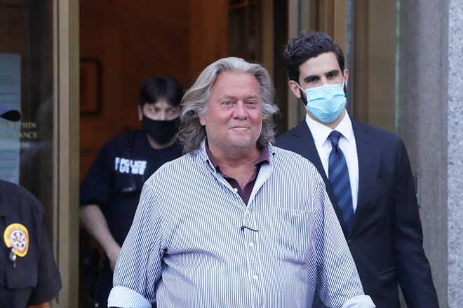 Ông Steve Bannon, cựu cố vấn của ông Donald Trump. (Ảnh: AFP/TTXVN) Cựu cố vấn của ông Trump có thể bị truy tố vì khinh thường Quốc hội ảnh 1