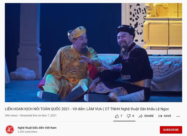 Vở ''Làm vua'' chiếu trực tuyến trên YouTube Nghệ thuật biểu diễn Việt Nam. (Ảnh chụp màn hình) Chuyển đổi Số là một trong bốn khâu đột phá của ngành văn hóa năm 2022 ảnh 1