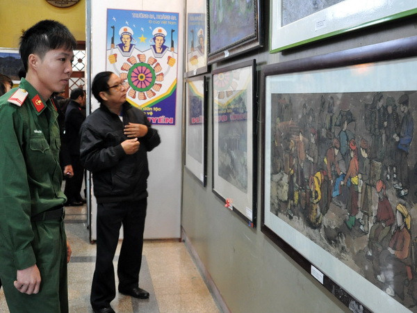 Phát động Triển lãm Mỹ thuật 2015 dành cho các tác giả cả nước ảnh 1