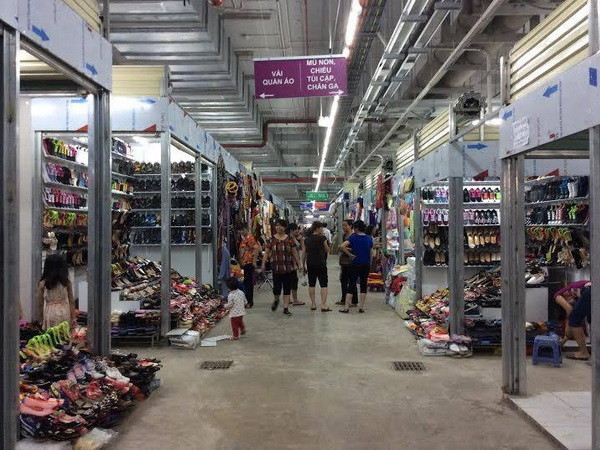 Hà Nội: Chợ Mơ truyền thống nhộn nhịp trước ngày khai trương ảnh 1