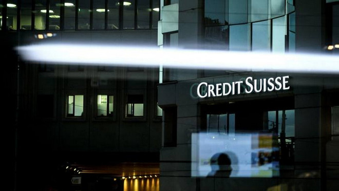 (Nguồn: AFP/Getty Images) Các nhà đầu tư của Credit Suisse chưa thấy "ánh sáng cuối đường hầm" ảnh 1