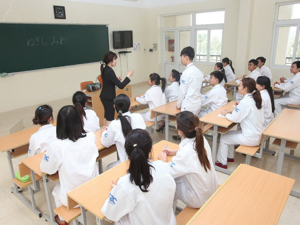 Nghệ An: "Cò" xuất khẩu lao động lấn át cả các công ty hợp pháp ảnh 1