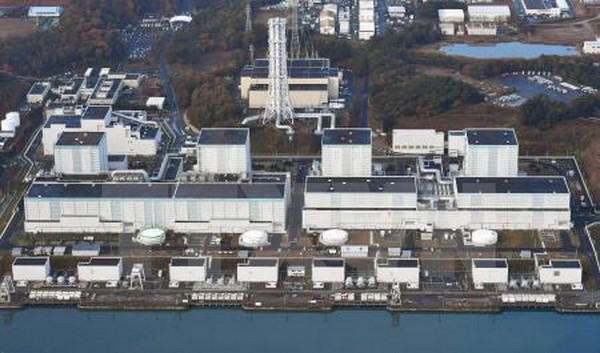 Toàn cảnh nhà máy điện hạt nhân Fukushima Daiichi. (Nguồn: Kyodo/TTXVN) Nhật Bản xét xử cựu lãnh đạo TEPCO liên quan thảm họa hạt nhân ảnh 1