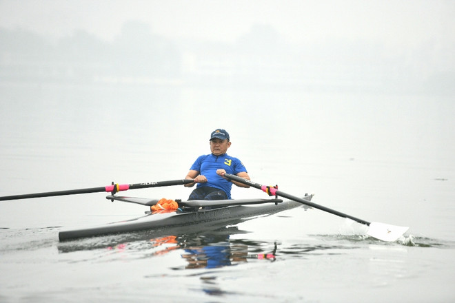 Hà Nội: Độc đáo với lễ hội bơi chải thuyền rồng đầu tiên tại Hồ Tây ảnh 3