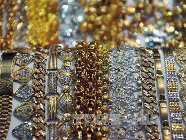 Ấn Độ: Nhập khẩu đồ trang sức bằng vàng gia tăng ảnh 1