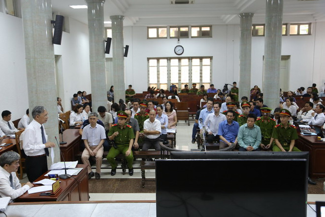 Xét xử Hà Văn Thắm: Tranh cãi về Thông tư 02 của Ngân hàng Nhà nước ảnh 1