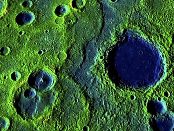 Sao Thủy chẳng khác "quả nho khô" quay quanh Mặt Trời ảnh 1