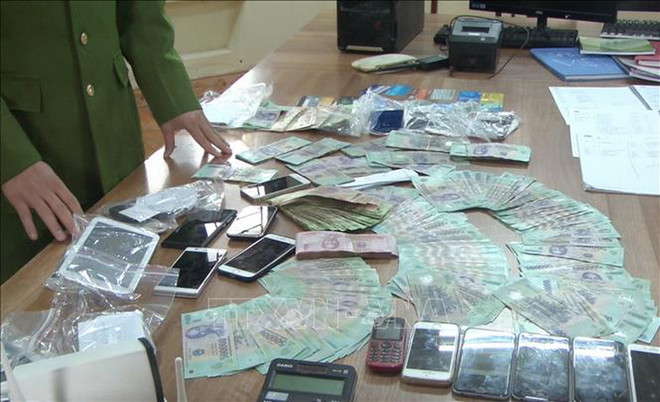 Hưng Yên triệt phá đường dây đánh bạc hơn 20.000 tỷ đồng trên Internet ảnh 1