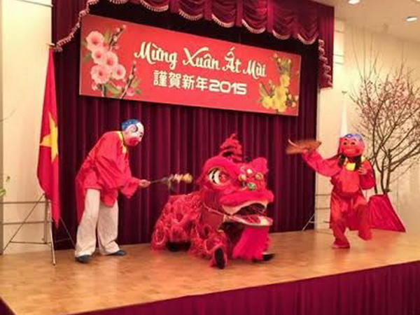 Nhiều hoạt động mừng Xuân Ất Mùi tại Nhật Bản, Lào và Singapore ảnh 1