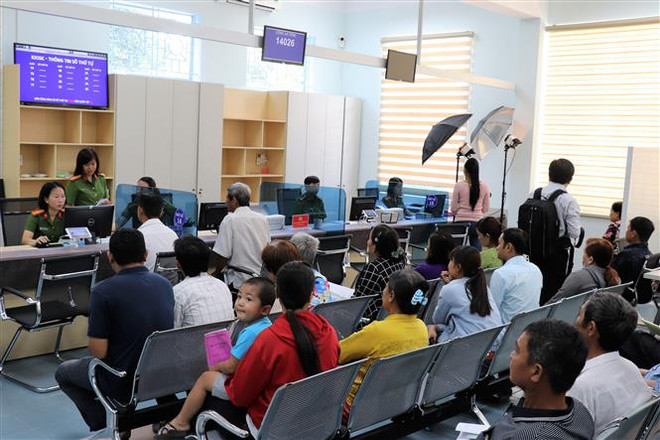 Bộ Tài chính phê duyệt cắt giảm, đơn giản hóa 176 thủ tục hành chính ảnh 1