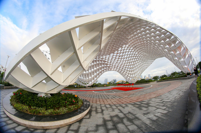 Đà Nẵng khánh thành công trình vườn tượng APEC mở rộng ảnh 2