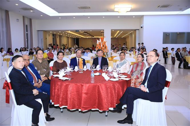 Hà Nội: Giao lưu hữu nghị chúc mừng Tết cổ truyền 7 nước châu Á ảnh 1