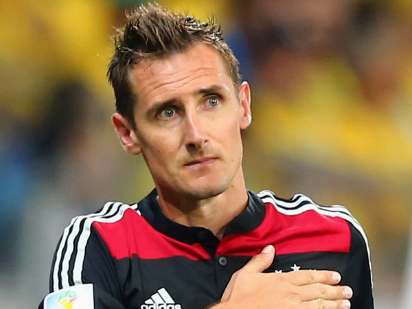 "Kỷ lục gia" Miroslav Klose nói lời chia tay đội tuyển Đức ảnh 1