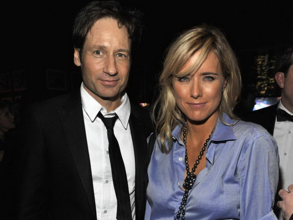 Tea Leoni và David Duchovny khi còn mặn nồng. Nữ diễn viên Hollywood từng nhiều lần đến Việt Nam ly dị chồng ảnh 2