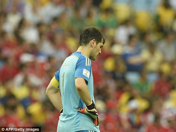 [Video] Địa chấn ở Maracana: Tây Ban Nha thành cựu vương ảnh 1