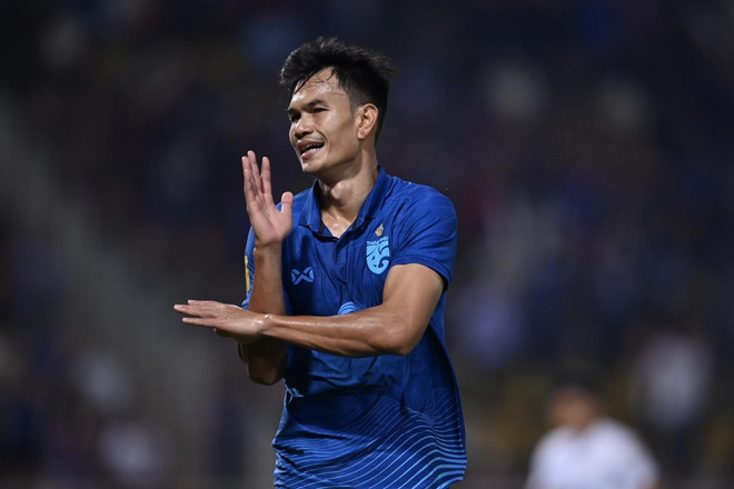 Thắng đậm Philippines, Thái Lan đòi lại ngôi đầu từ Indonesia ảnh 1