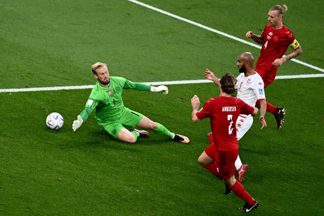 Đan Mạch và Tunisia bất phân thắng bại trong ngày ra quân ảnh 2
