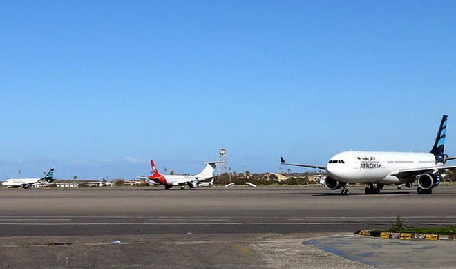 Sân bay ở Libya. (Nguồn: AFP) Mỹ quan ngại trước các cuộc tấn công vào các sân bay ở Libya ảnh 1