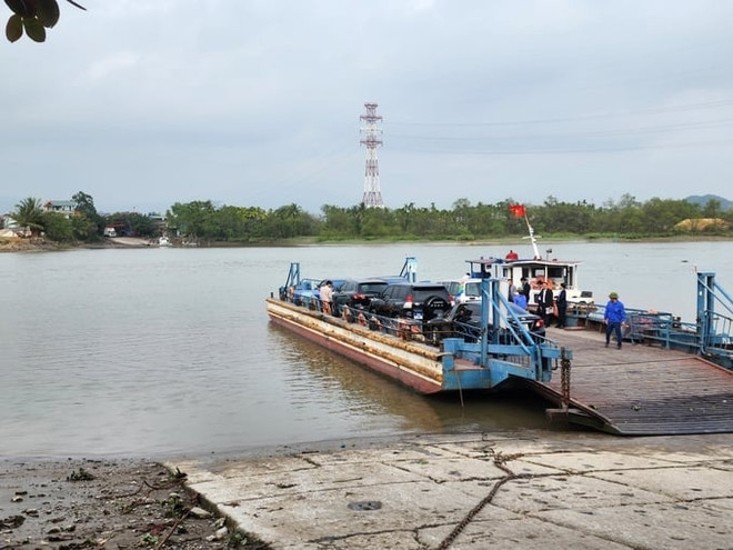 Dừng hoạt động phà trọng tải 90 tấn tại Bến Phà Đụn-Quảng Ninh ảnh 1