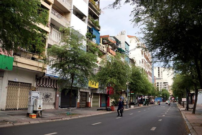 TP.HCM xét nghiệm diện rộng để chặn chuỗi lây nhiễm COVID-19 ảnh 1