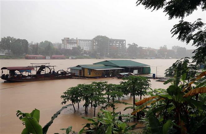 Mưa lũ tại Bắc Bộ: 8 người chết và bị thương, nhiều tuyến đường sạt lở ảnh 1