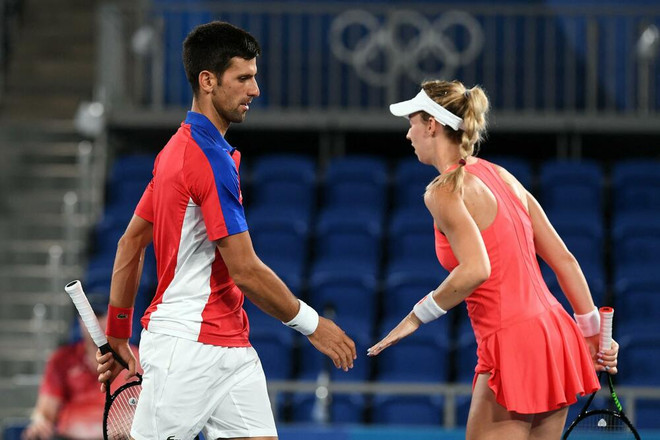Djokovic thua ở bán kết đôi nam nữ tại Olympic Tokyo 2020. (Nguồn: AP) Novak Djokovic lỡ hai trận chung kết chỉ trong ít giờ đồng hồ ảnh 1
