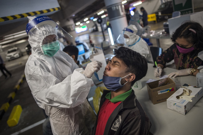 Hàng chục ca nhiễm biến thể Omicron tại Indonesia là người nhập cảnh ảnh 1