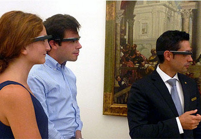 Khách sạn châu Âu đầu tiên cung cấp trải nghiệm Google Glass ảnh 1