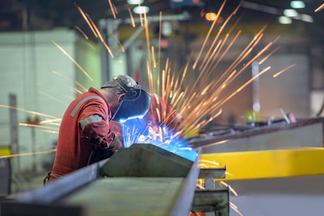 IHS Markit: Hoạt động chế tạo của Anh giảm tháng thứ 8 liên tiếp ảnh 1