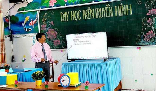 Cần Thơ: Học sinh tiểu học sẽ học từ 1/11/2021 đến 30/6/2022 ảnh 1