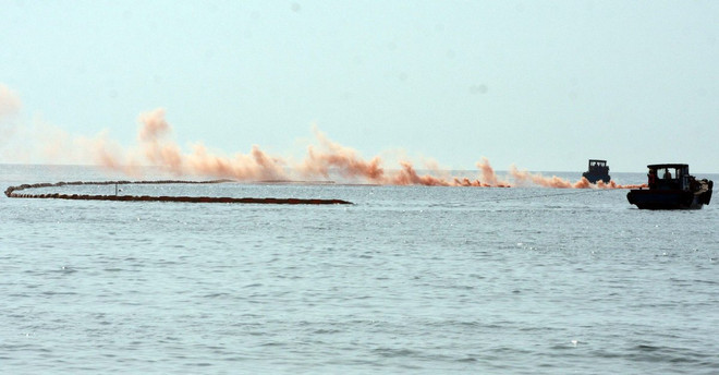 Sẽ có cẩm nang giúp khắc phục sự cố tràn dầu trên biển ảnh 1