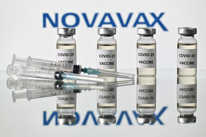 FDA Mỹ lo ngại về nguy cơ viêm cơ tim sau khi tiêm vaccine của Novavax ảnh 1