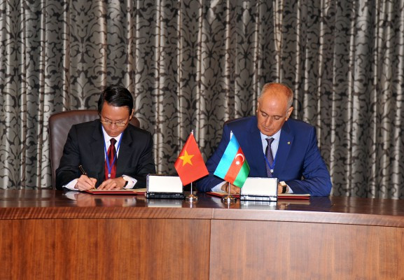 TTXVN và hãng thông tấn của Azerbaijan ký thỏa thuận hợp tác ảnh 1