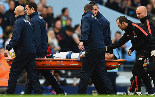 Man United gặp hung tin sau đại chiến thành Manchester ảnh 1