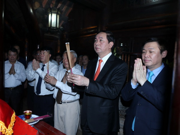 Chủ tịch nước dự khai mạc Lễ hội truyền thống Trường Yên ảnh 1