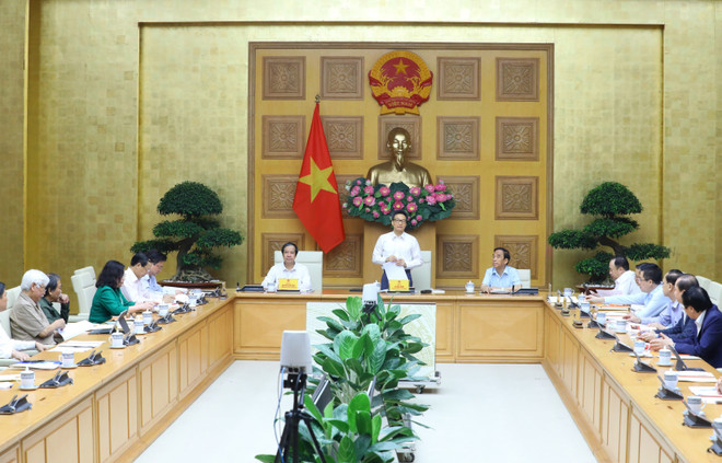 Nghiên cứu kỹ lưỡng, khoa học các vấn đề đổi mới giáo dục ảnh 1