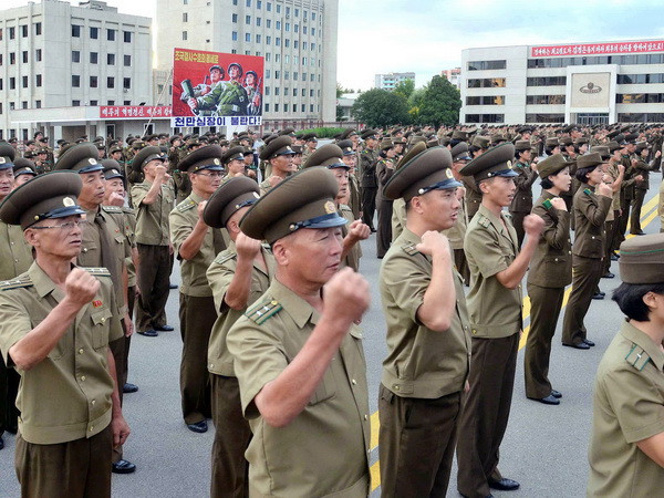 "Thùng thuốc súng" trên bán đảo Triều Tiên đã tạm được tháo ngòi ảnh 1