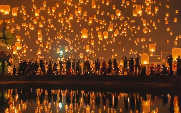 Thái Lan cấm thả đèn trời tại 6 sân bay lớn dịp lễ hội Loy Krathong ảnh 1