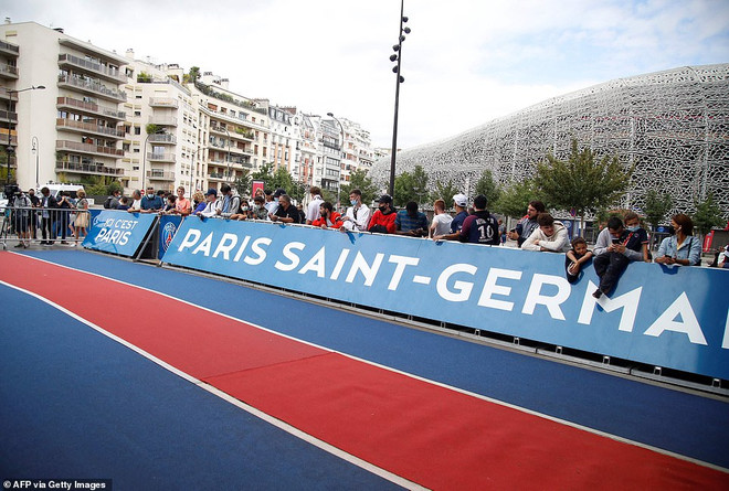 PSG chính thức xác nhận chiêu mộ thành công Lionel Messi ảnh 2