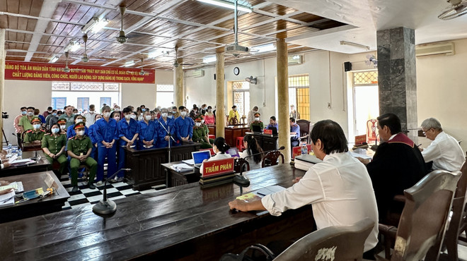 An Giang: Xét xử 62 bị cáo trong đường dây đánh bạc gần 1.000 tỷ đồng ảnh 2