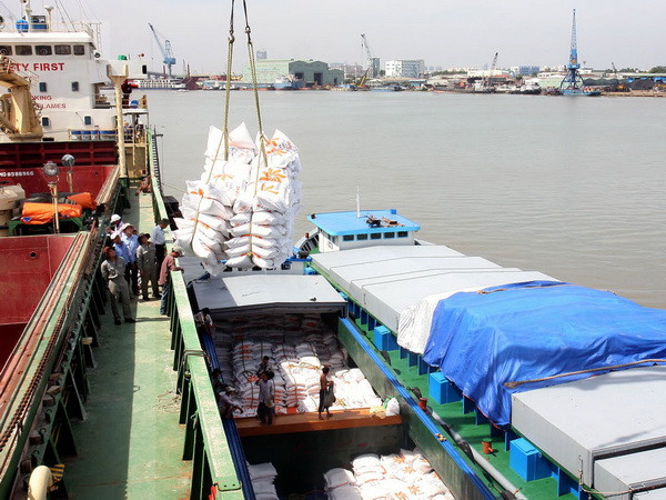 Việt Nam thắng thầu 450.000 tấn gạo xuất sang Philippines ảnh 1