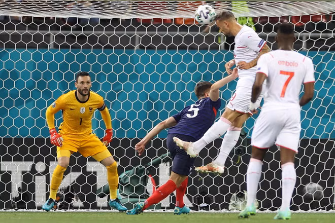 Thụy Sĩ loại Pháp khỏi EURO 2020 sau trận cầu 'siêu điên rồ' ảnh 1