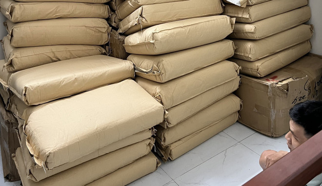 Hà Nội: Bóc gỡ đường dây sản xuất, mua bán trái phép ma túy ảnh 2