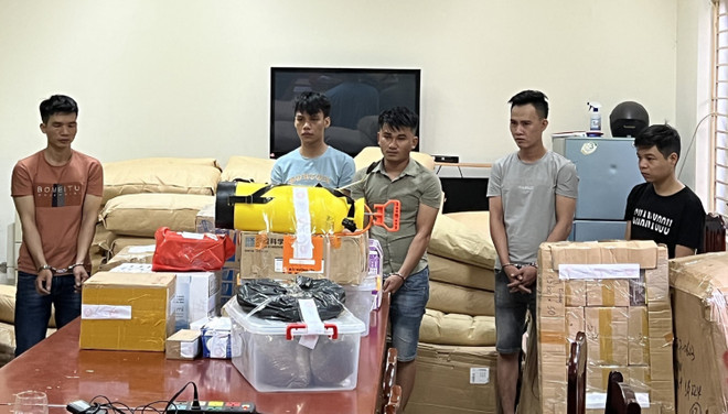 Hà Nội: Bóc gỡ đường dây sản xuất, mua bán trái phép ma túy ảnh 1