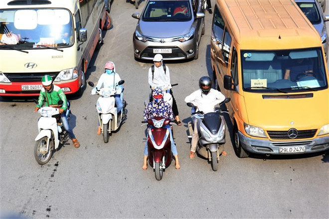 Bắc Bộ và Trung Bộ nắng nóng gay gắt, nhiệt độ cao nhất trên 40 độ C ảnh 1