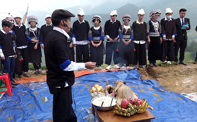 Yên Bái: Mù Cang Chải tổ chức lễ mừng cơm mới năm 2022 ảnh 1