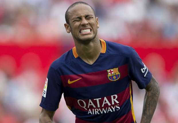 Bị CLB cũ tố cáo, Neymar đối mặt với án treo giò 6 tháng ảnh 1